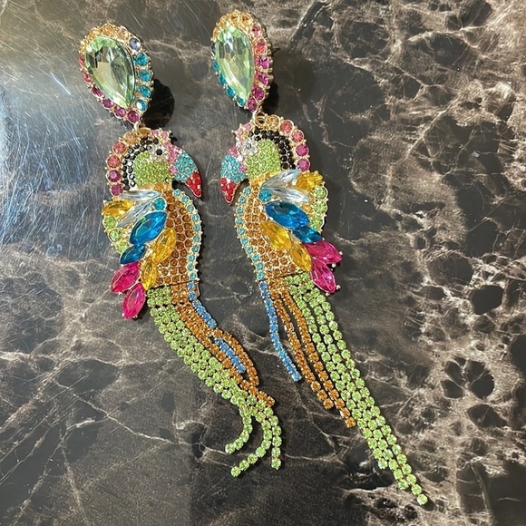 Parrot Bird Rhinestone Drop Earrings - Picture 15 of 17